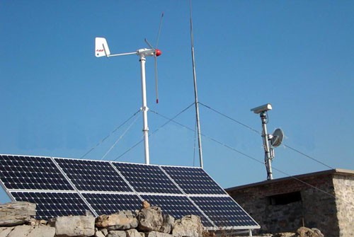off Grid Wind Solar hibridinė elektrinė sistema, skirta naudoti namuose